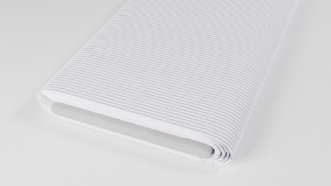 Details - Violett Rosa liniert